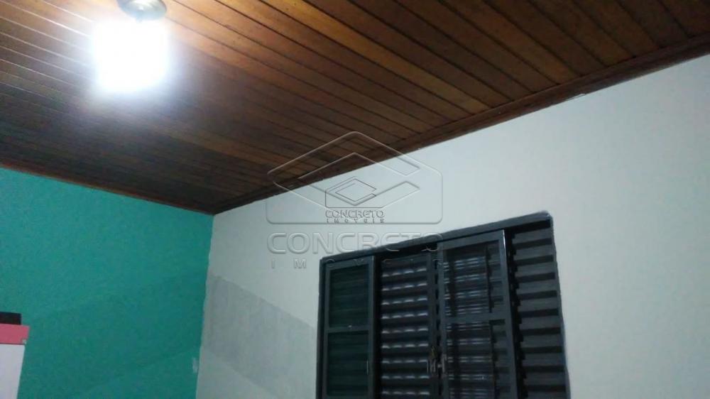 Comprar Casa / Comercial/Residencial em Botucatu R$ 250.000,00 - Foto 4