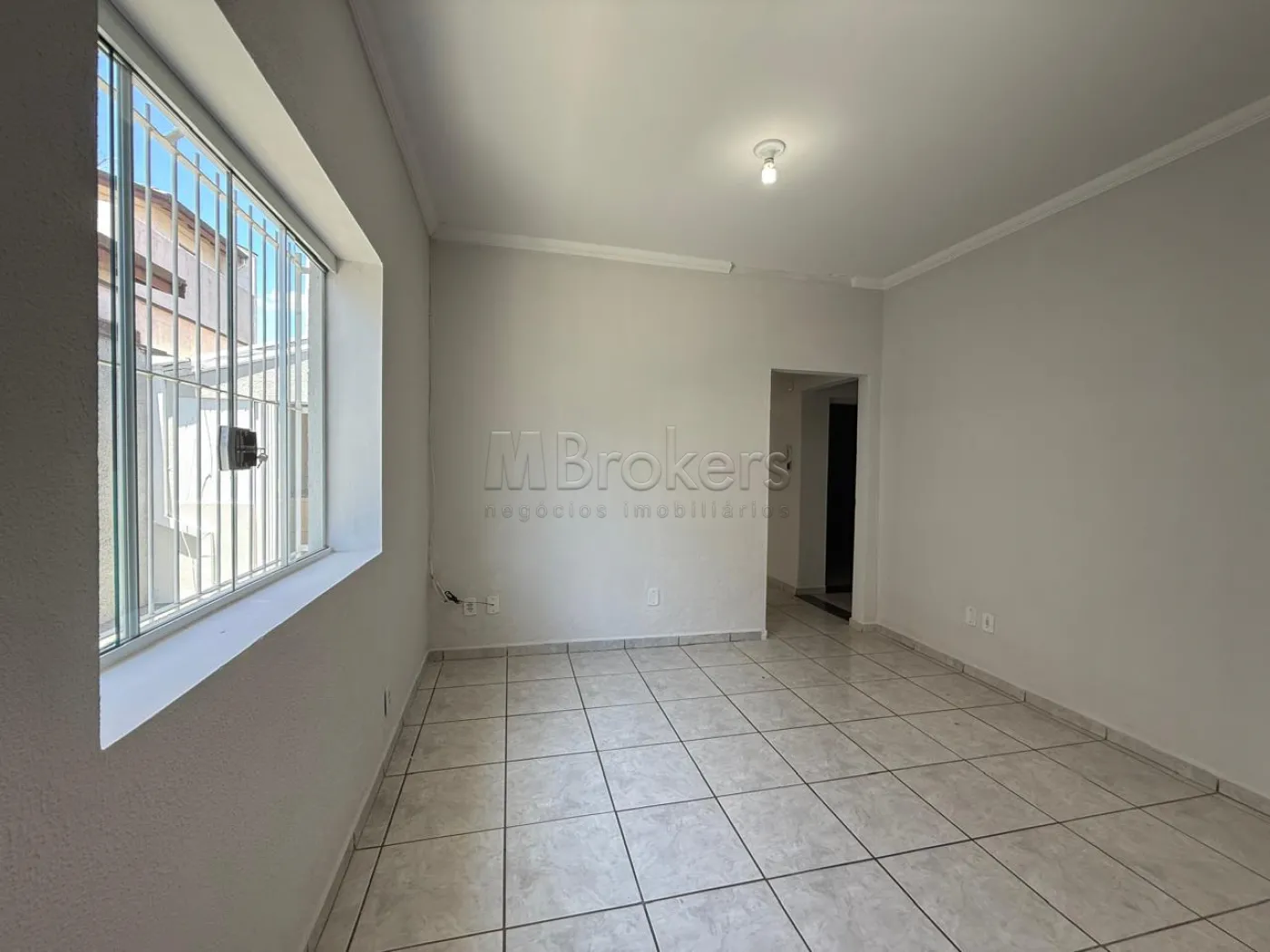 Alugar Casa / Padrão em Botucatu R$ 2.500,00 - Foto 7