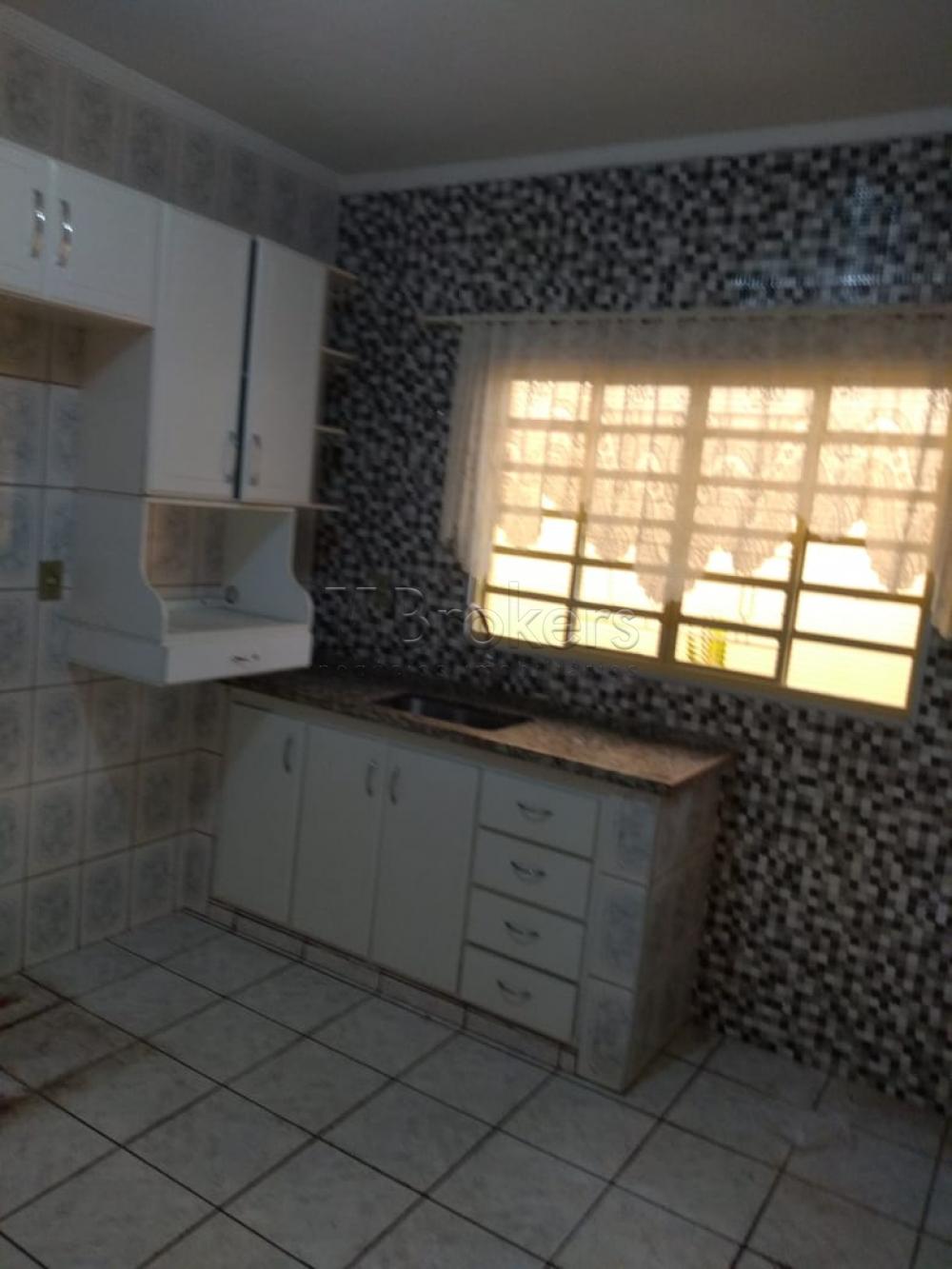 Comprar Casa / Padrão em Botucatu R$ 650.000,00 - Foto 9
