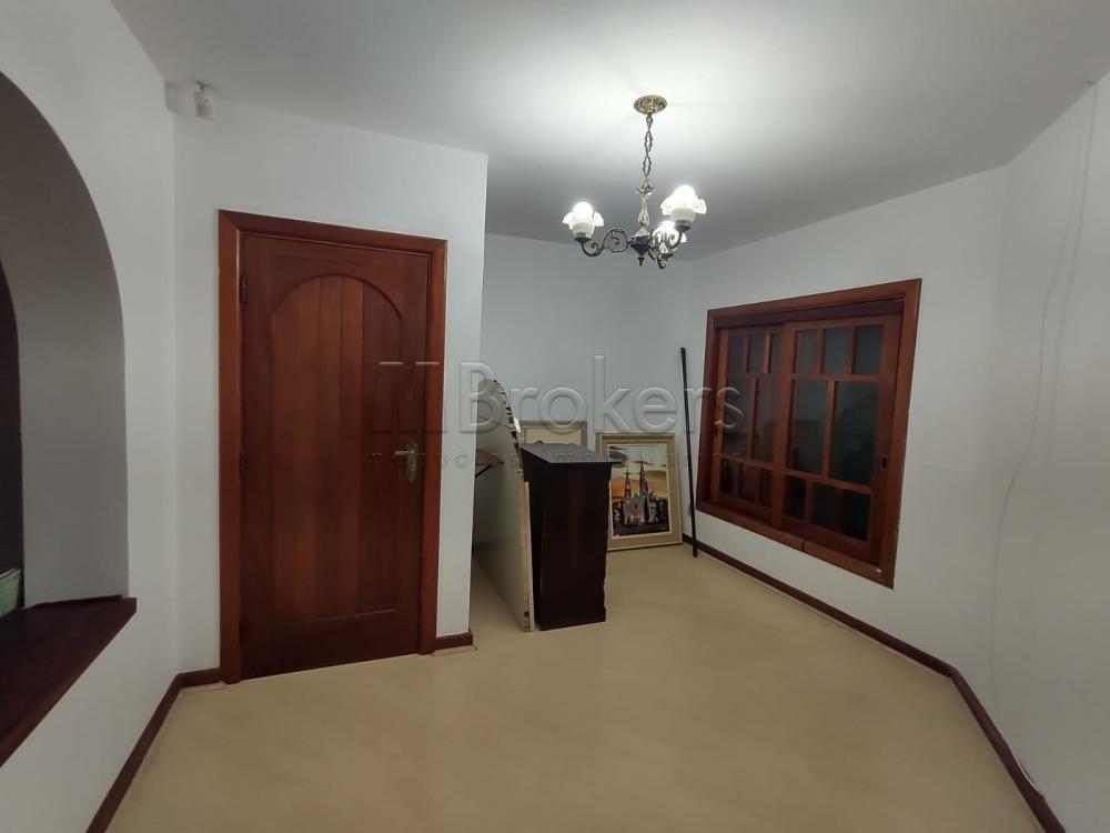 Alugar Casa / Condomínio em Botucatu R$ 6.000,00 - Foto 15
