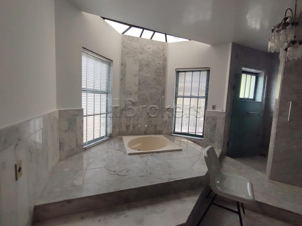 Alugar Casa / Condomínio em Botucatu R$ 6.000,00 - Foto 22