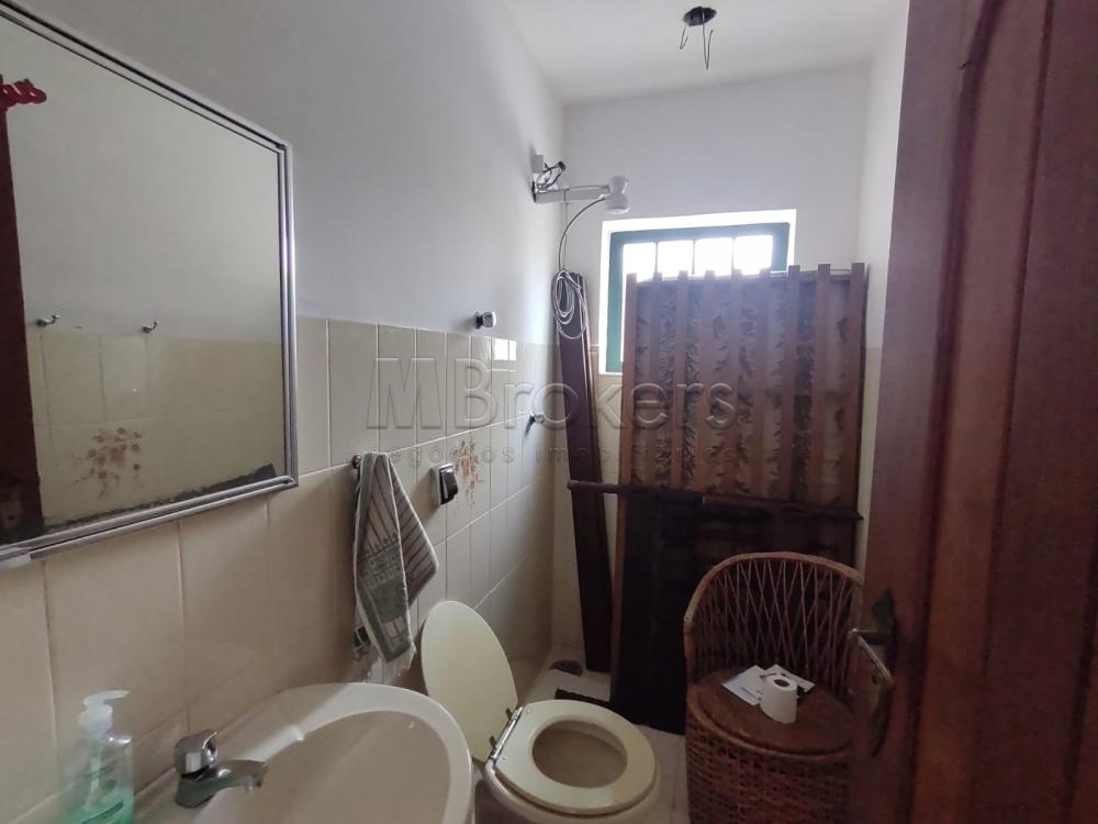 Alugar Casa / Condomínio em Botucatu R$ 6.000,00 - Foto 32
