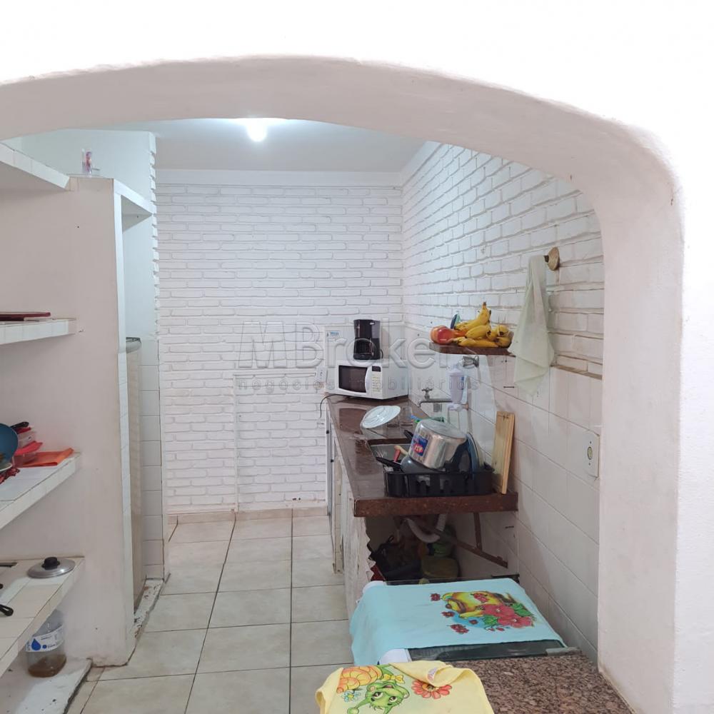 Comprar Casa / Comercial/Residencial em Botucatu R$ 480.000,00 - Foto 4