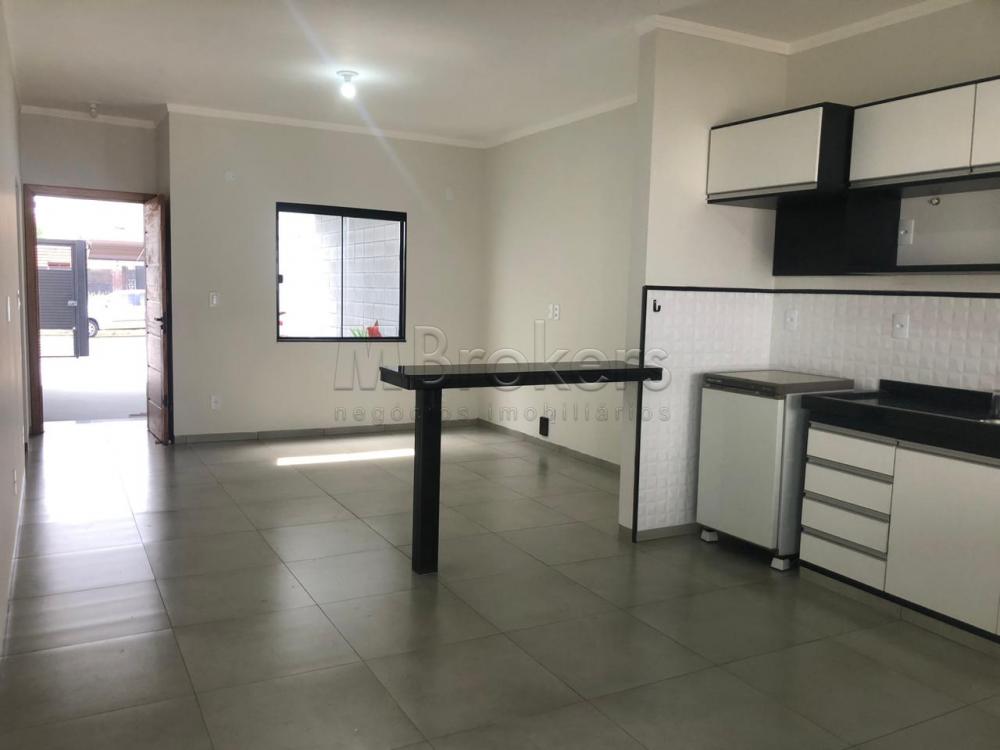 Alugar Casa / Residencia em Botucatu R$ 2.200,00 - Foto 3