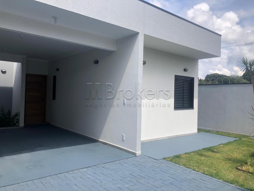 Alugar Casa / Residencia em Botucatu R$ 2.200,00 - Foto 6