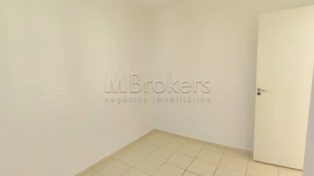 Alugar Apartamento / Padrão em Botucatu R$ 1.200,00 - Foto 7