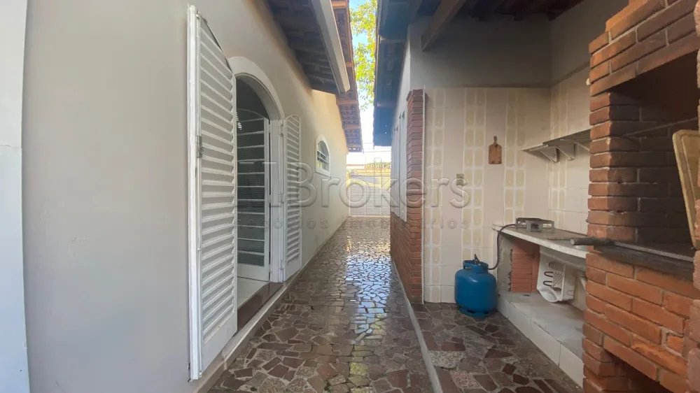 Comprar Casa / Residencia em Botucatu R$ 450.000,00 - Foto 27