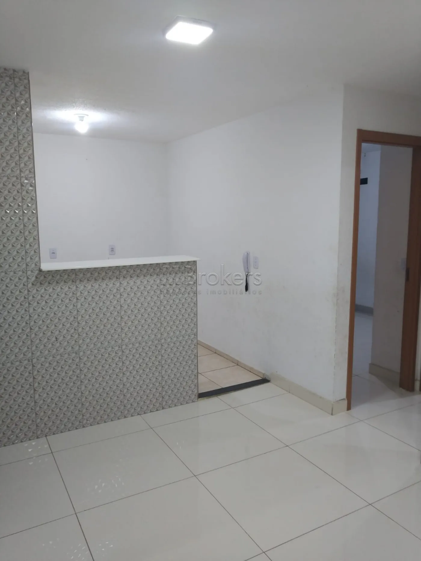 Alugar Apartamento / Padrão em Botucatu R$ 1.400,00 - Foto 3