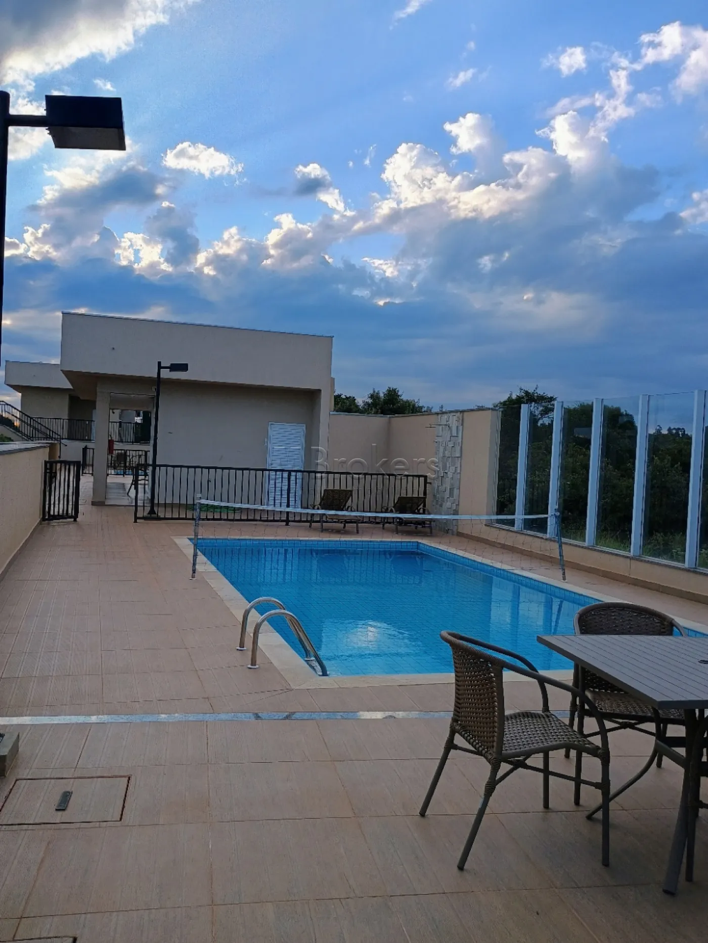 Comprar Terreno / Condomínio em Botucatu R$ 365.000,00 - Foto 6