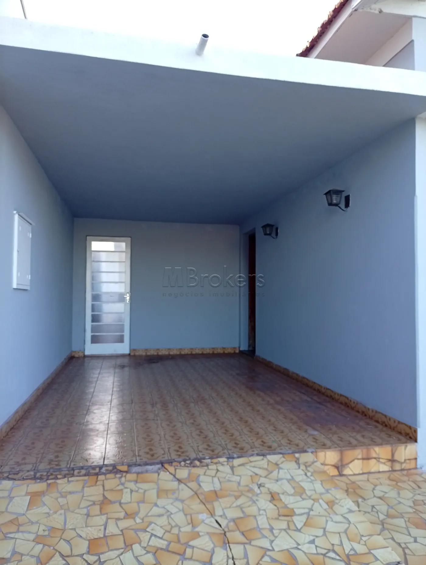 Alugar Casa / Padrão em Botucatu R$ 2.500,00 - Foto 2