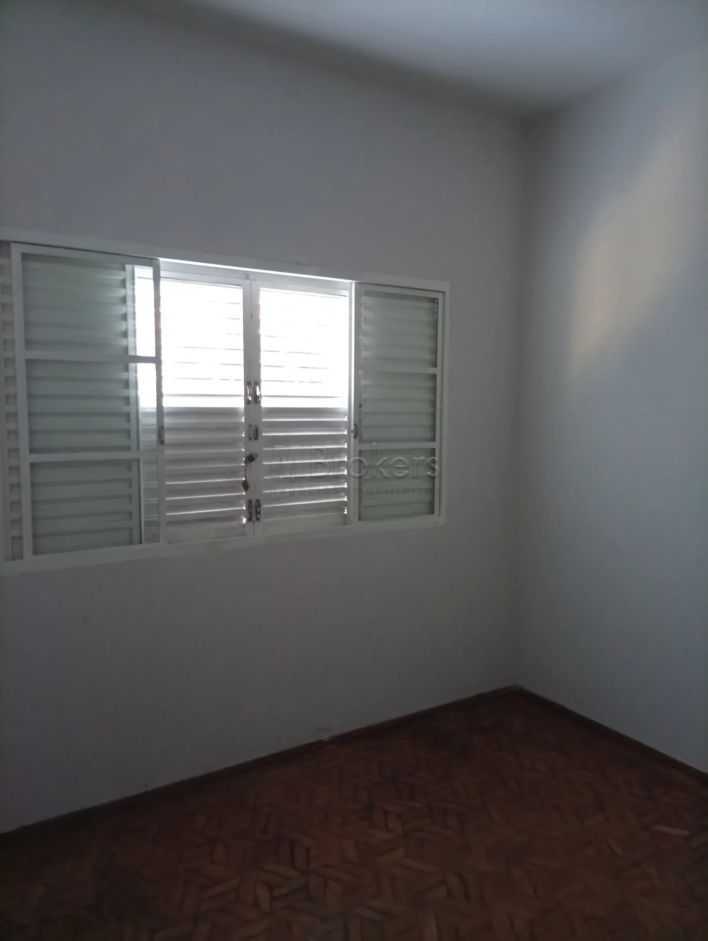 Alugar Casa / Padrão em Botucatu R$ 2.500,00 - Foto 4