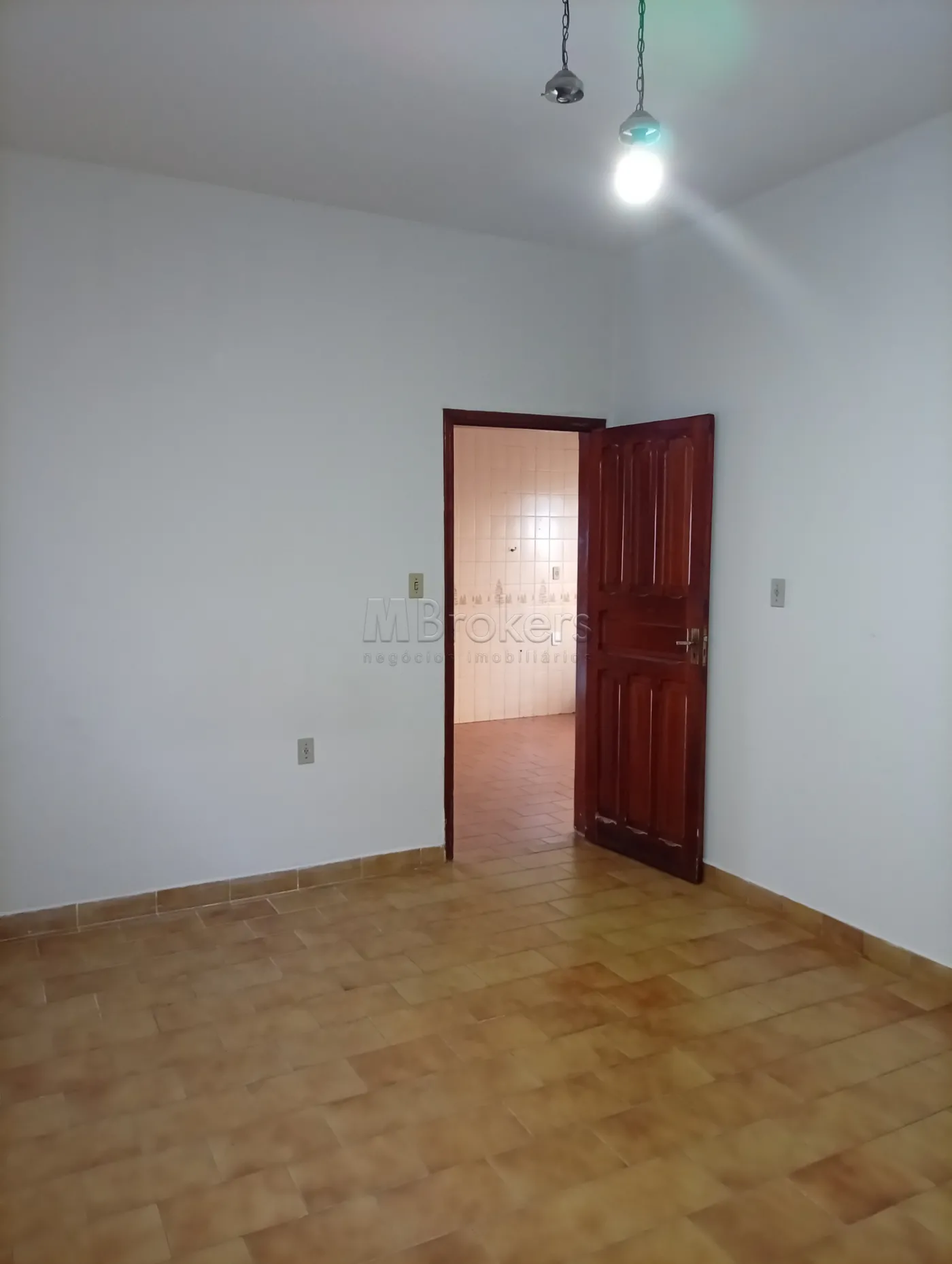 Alugar Casa / Padrão em Botucatu R$ 2.500,00 - Foto 8