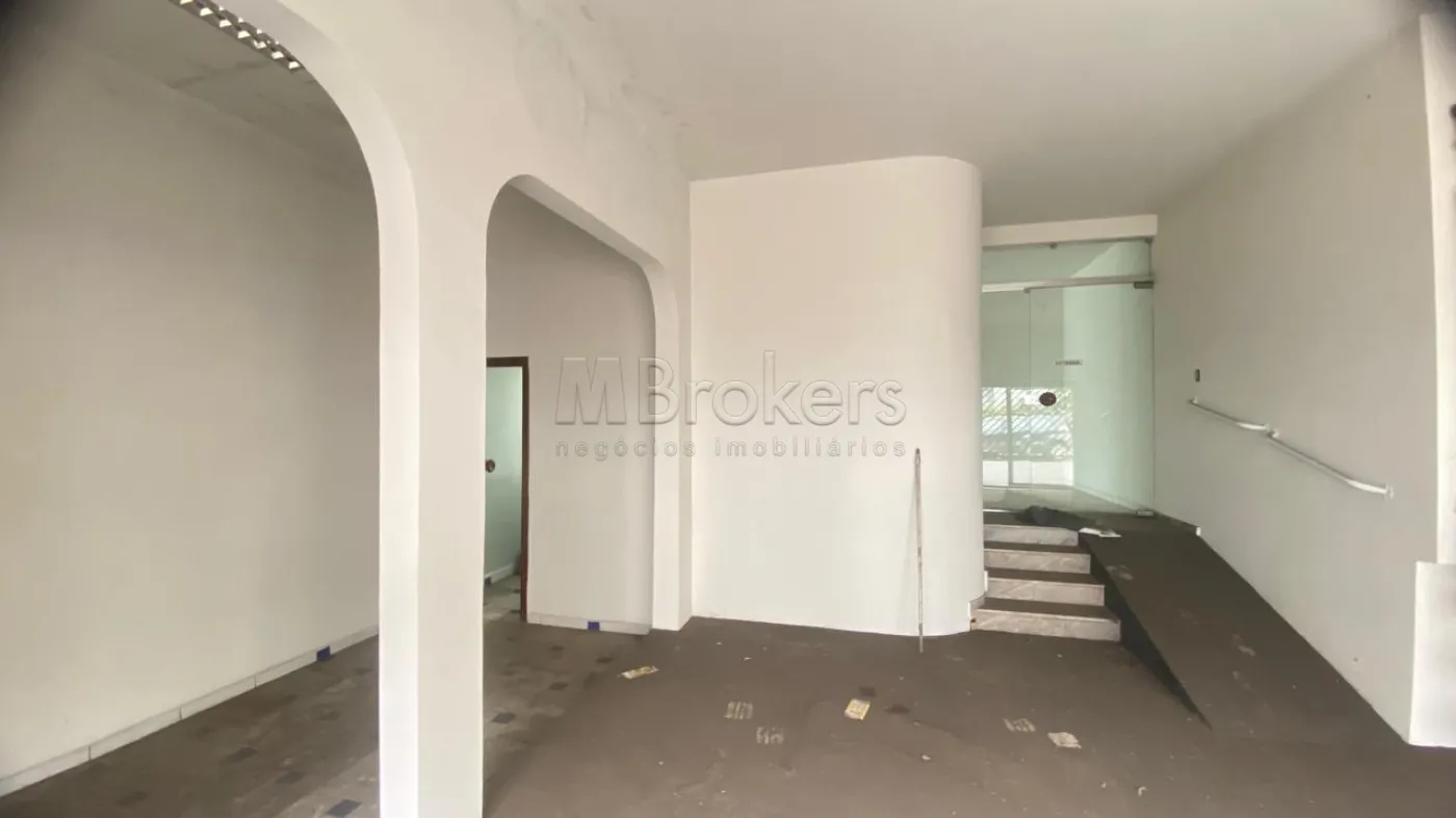 Alugar Casa / Comercial/Residencial em Botucatu R$ 15.000,00 - Foto 10