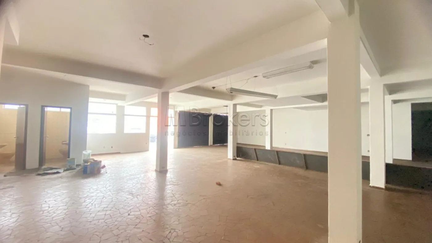 Alugar Casa / Comercial/Residencial em Botucatu R$ 15.000,00 - Foto 19