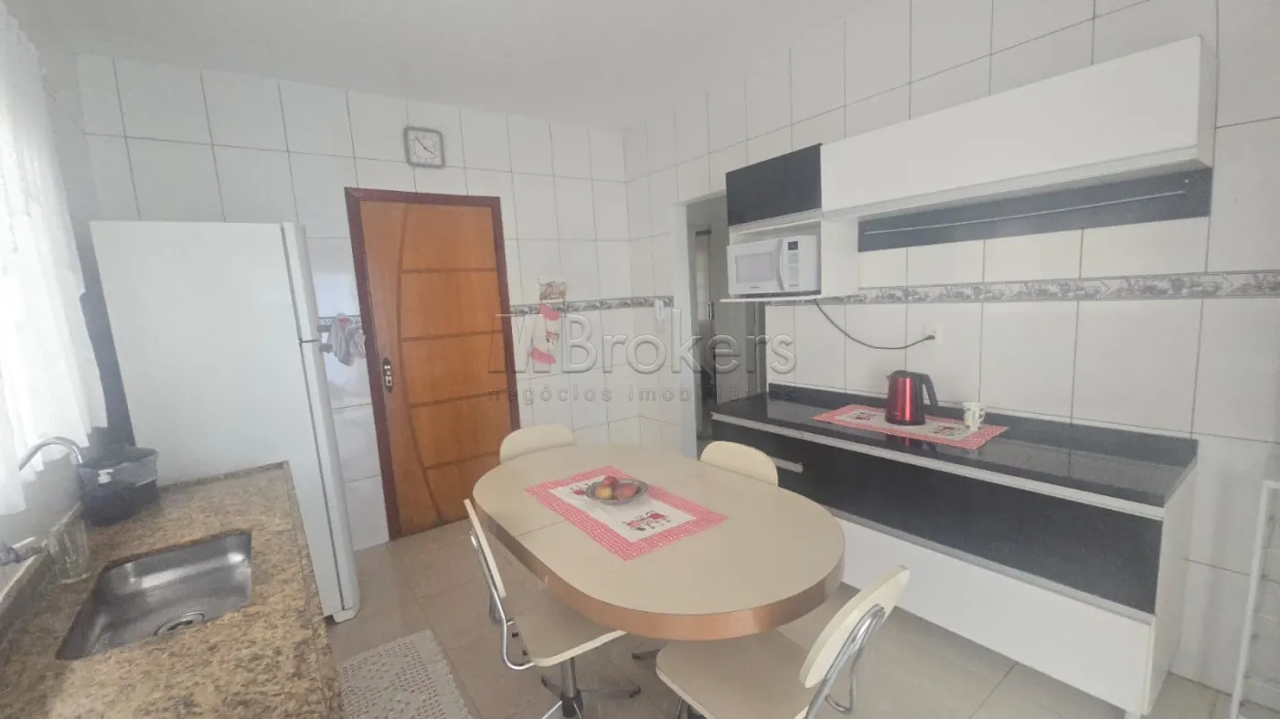 Comprar Casa / Padrão em Botucatu R$ 430.000,00 - Foto 9
