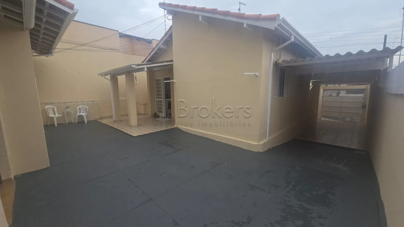 Comprar Casa / Padrão em Botucatu R$ 430.000,00 - Foto 24