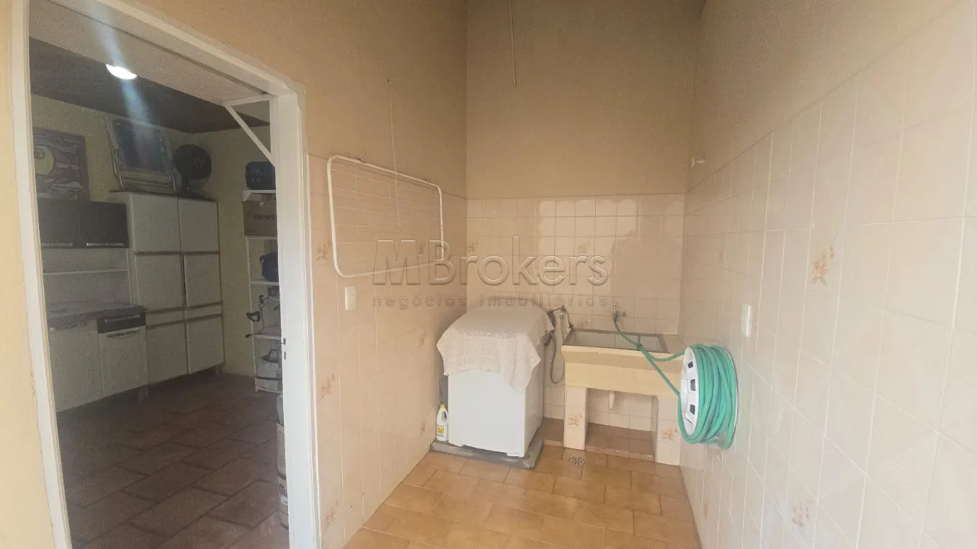 Comprar Casa / Padrão em Botucatu R$ 430.000,00 - Foto 11