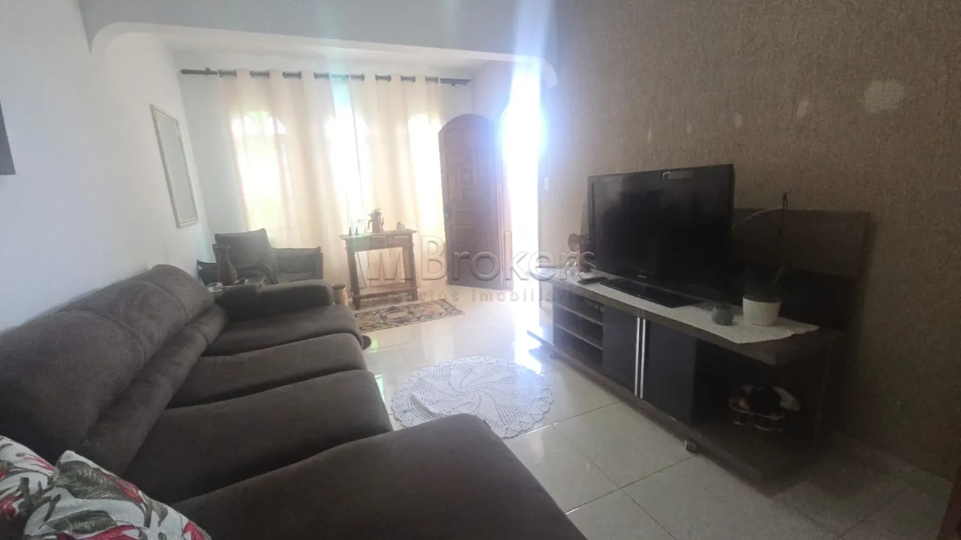Comprar Casa / Padrão em Botucatu R$ 430.000,00 - Foto 7
