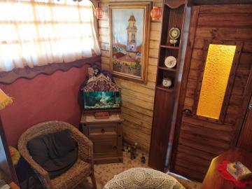 Alugar Casa / Padrão em Botucatu. apenas R$ 350.000,00