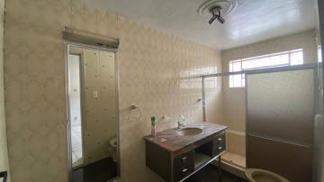 Casa em ótima localização com potencial de retorno
