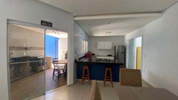 Casa no Jardim Itália com 03 quartos sendo 01 Suíte