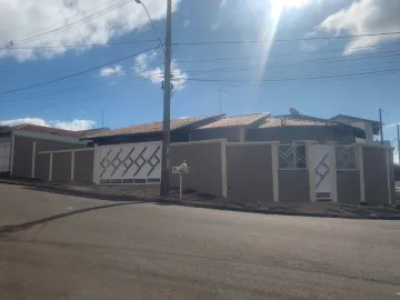 imagem 2 - Oportunidade! Casa com amplo terreno 3 dormitórios em Botucatu! imagem 2 - Oportunidade! Casa com amplo terreno 3 dormitórios em Botucatu!