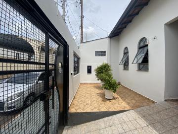 Casa com excelente localização e com planejados de primeira linha