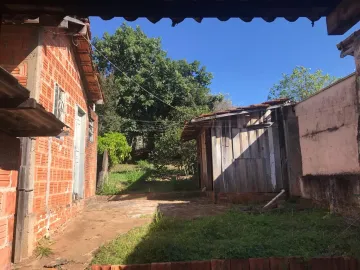 Alugar Terreno / Padrão em Botucatu. apenas R$ 800.000,00