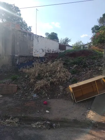 imagem 1 - Terreno amplo, positivo. imagem 1 - Terreno amplo, positivo.