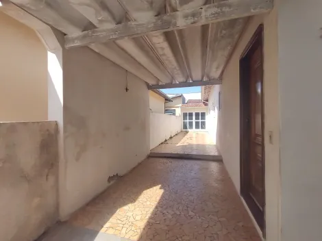 Casa ampla e ótima localização