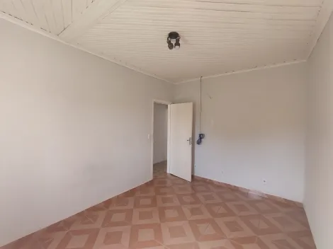 Casa ampla e ótima localização