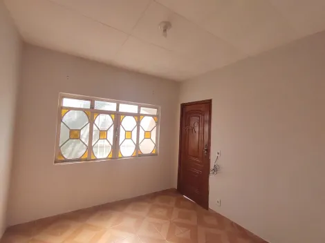 Casa ampla e ótima localização