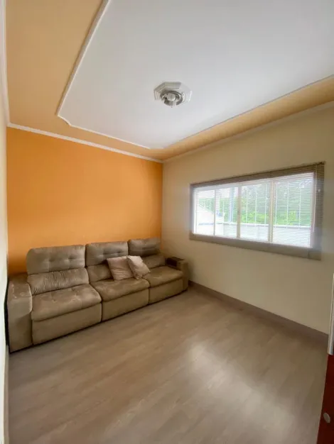 Casa a Venda com ótima localização