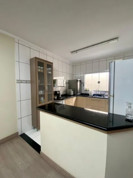 Casa a Venda com ótima localização