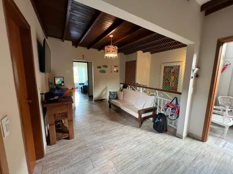 Excelente casa com área de lazer completa