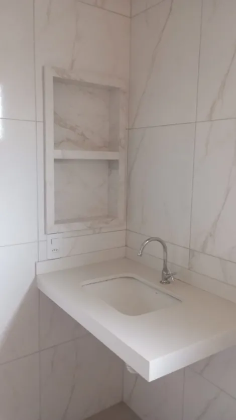 Ótima casa com quintal