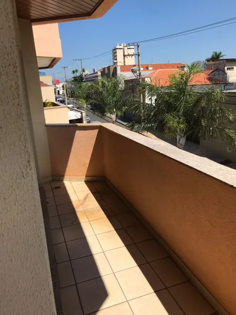 APARTAMENTO COM 03 QUARTOS NO EDÍFICIO FENYX