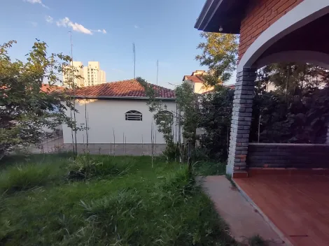 Residência em bairro Tranquilo