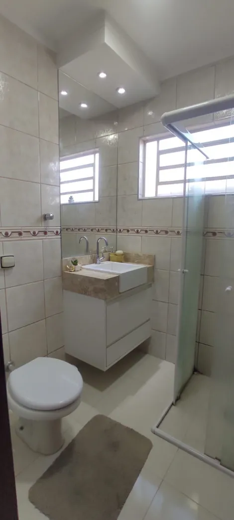 imagem 4 - Casa com um bom acabamento, Piscina Aquecida, 02 Vagas de Garagem imagem 4 - Casa com um bom acabamento, Piscina Aquecida, 02 Vagas de Garagem