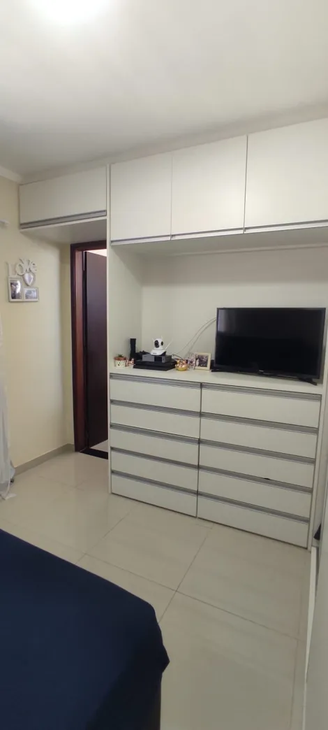 imagem 5 - Casa com um bom acabamento, Piscina Aquecida, 02 Vagas de Garagem imagem 5 - Casa com um bom acabamento, Piscina Aquecida, 02 Vagas de Garagem