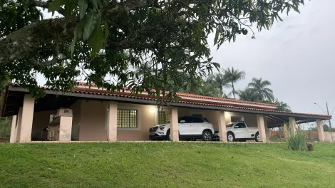 imagem 2 - Chácara no Centro de Pardinho imagem 2 - Chácara no Centro de Pardinho