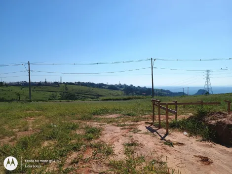 Terreno positivo em condomínio Mirante da Serra 1!