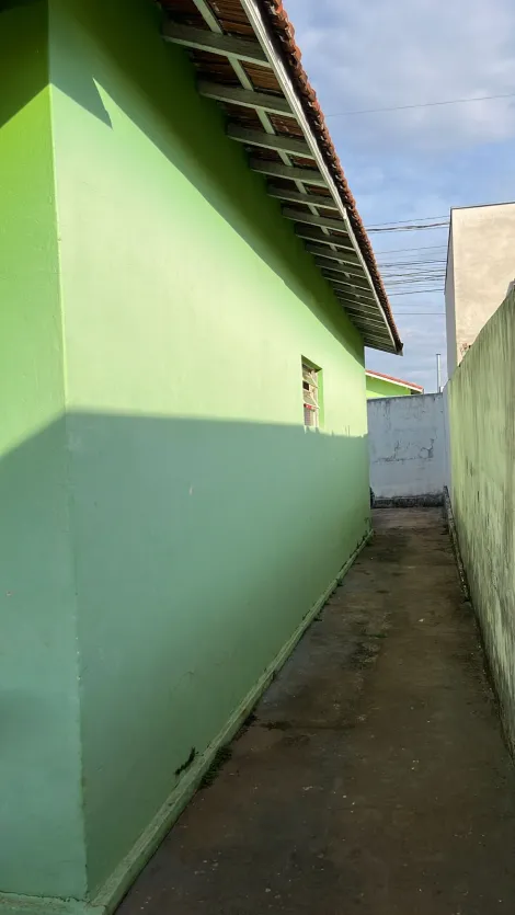Casa com 2 dormitórios Vila São Luís