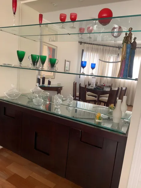 imagem 3 - Apartamento com fina mobília e decoração no centro da cidade imagem 3 - Apartamento com fina mobília e decoração no centro da cidade