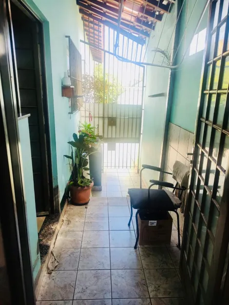 imagem 3 - Casa à Venda - Conforto, Praticidade e Localização Privilegiada imagem 3 - Casa à Venda - Conforto, Praticidade e Localização Privilegiada
