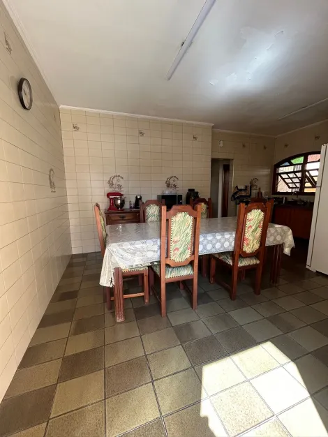 imagem 3 - Residência com potencial comercial, amplo terreno Osasco-SP imagem 3 - Residência com potencial comercial, amplo terreno Osasco-SP