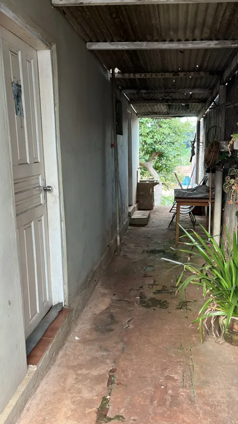 imagem 3 - Imóvel localizado no centro em um terreno de 241,33 m² com quintal imagem 3 - Imóvel localizado no centro em um terreno de 241,33 m² com quintal